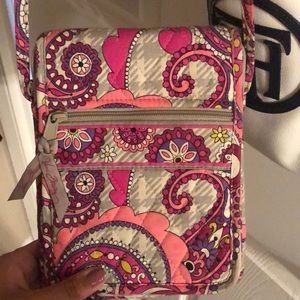 Vera Bradley crossbody bag